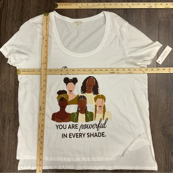 NWT DESIREE Brown Skin Girl You Are Powerful In Every Shade Girls T-Shirt Sz 1X - Picture 3 of 7
